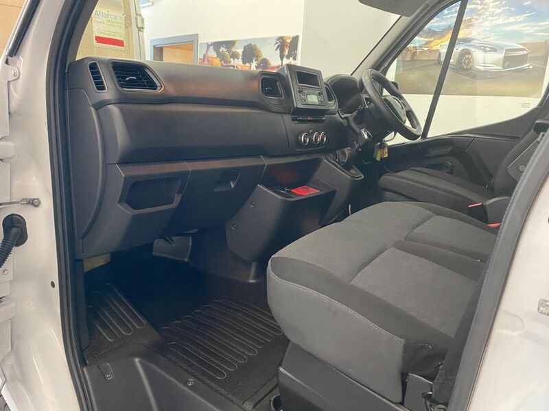 RENAULT MASTER