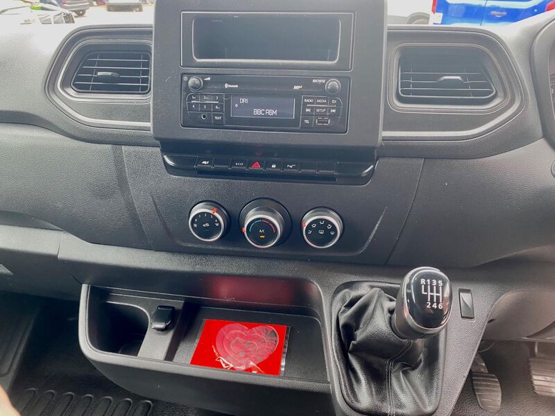 RENAULT MASTER