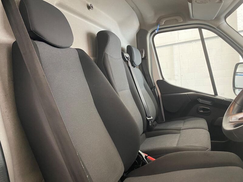 RENAULT MASTER