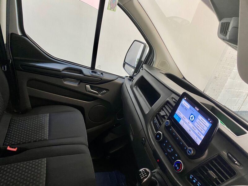FORD TRANSIT CUSTOM