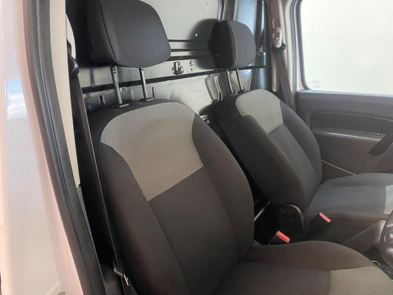RENAULT KANGOO MAXI