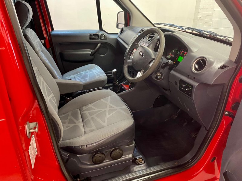 FORD TRANSIT CONNECT