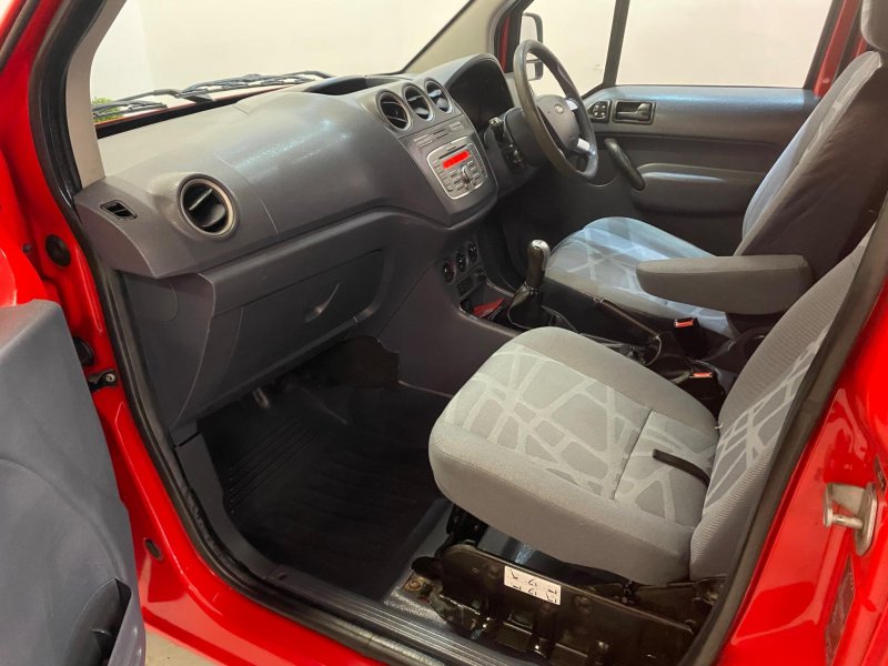 FORD TRANSIT CONNECT