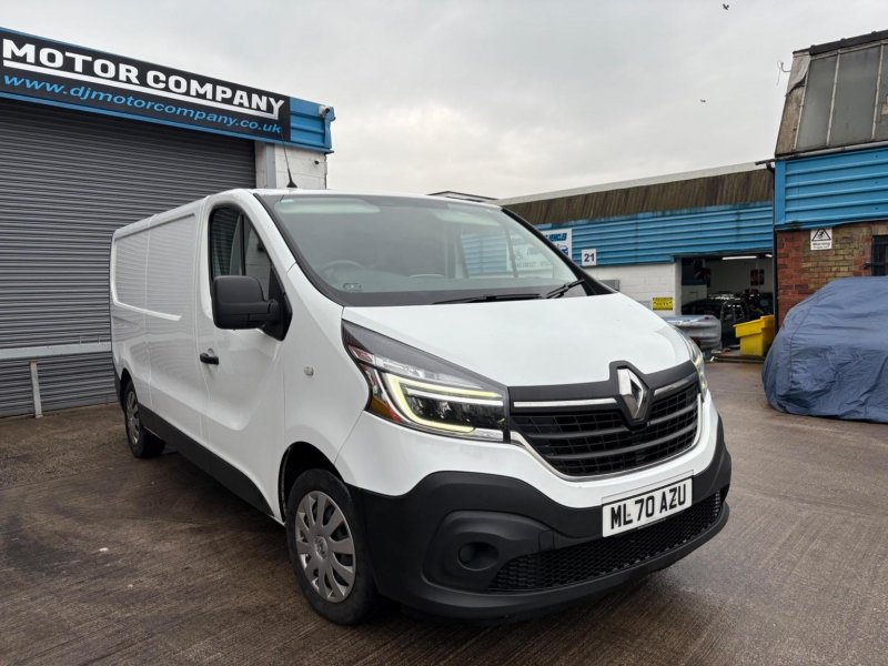 RENAULT TRAFIC