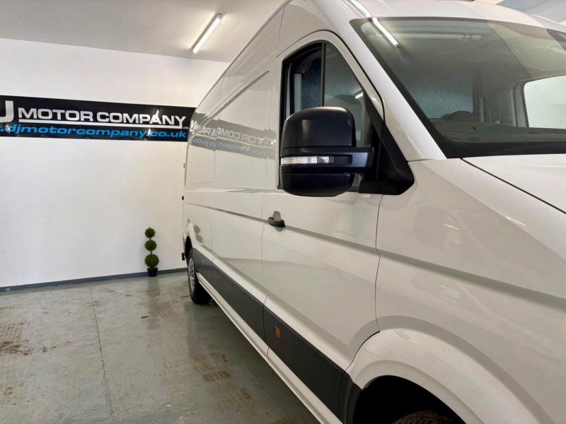 VOLKSWAGEN CRAFTER