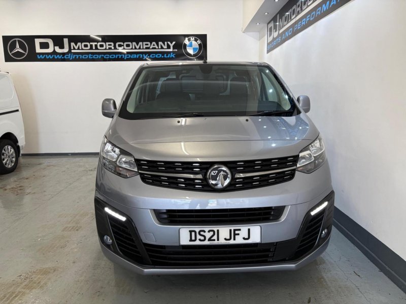 VAUXHALL VIVARO