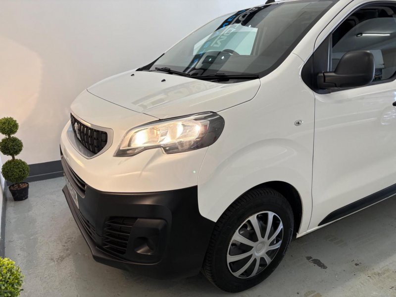 PEUGEOT EXPERT