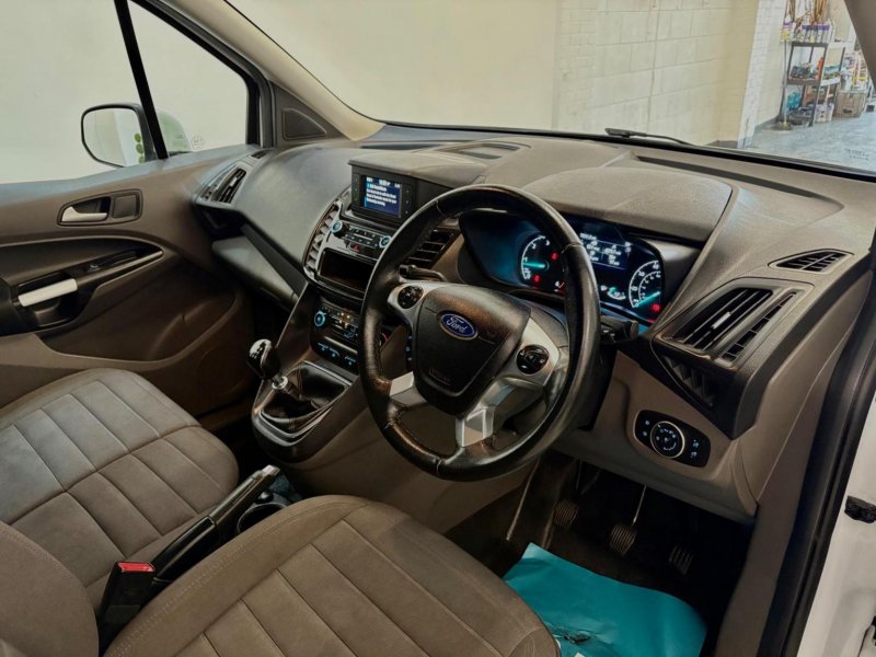 FORD TRANSIT CONNECT