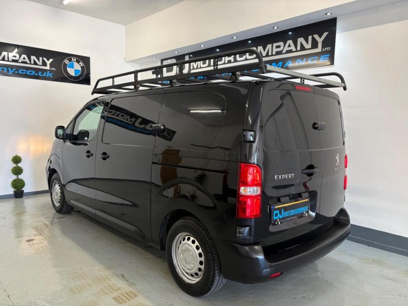 PEUGEOT EXPERT