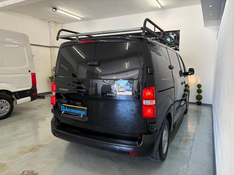 PEUGEOT EXPERT