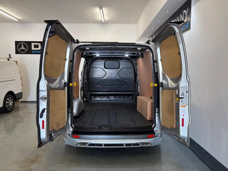 FORD TRANSIT CUSTOM